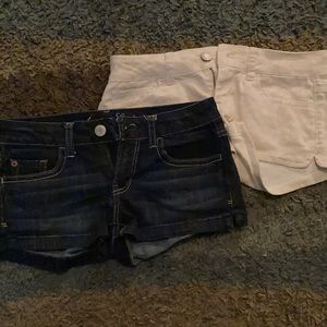 2 pairs of short, shorts 1 price